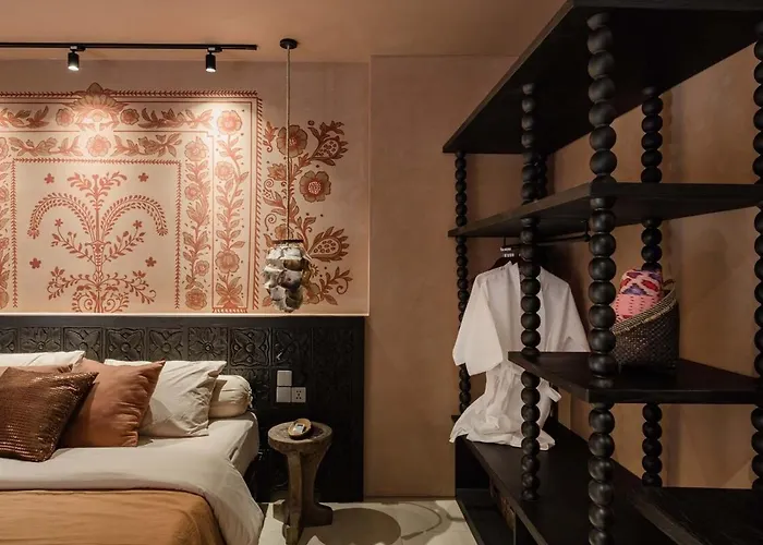 Lyfe 1br - Modern Chic In Villa